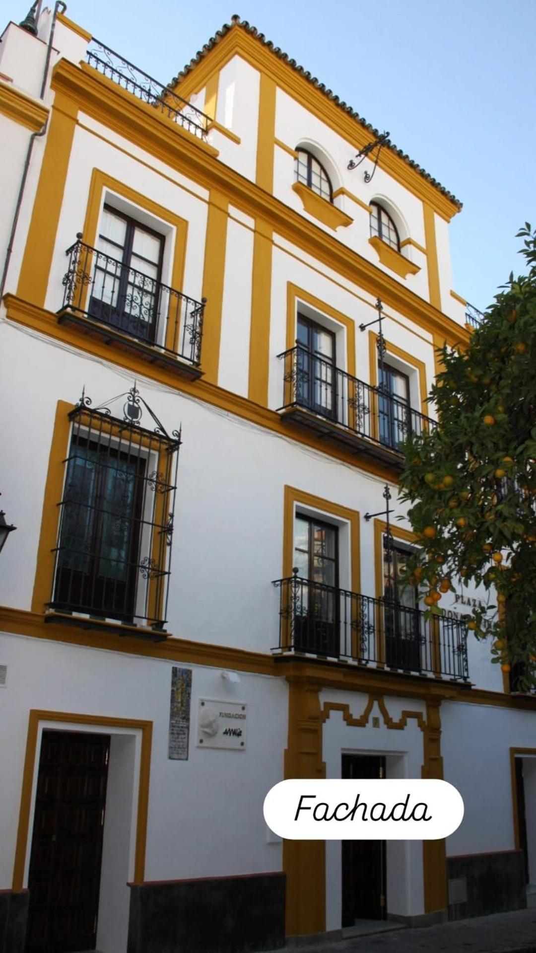 Apartamentos En La Plaza Dona Elvira, 7 Sevilla Buitenkant foto